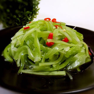 Asparagus Lettuce 新鲜莴笋 ca 1kg